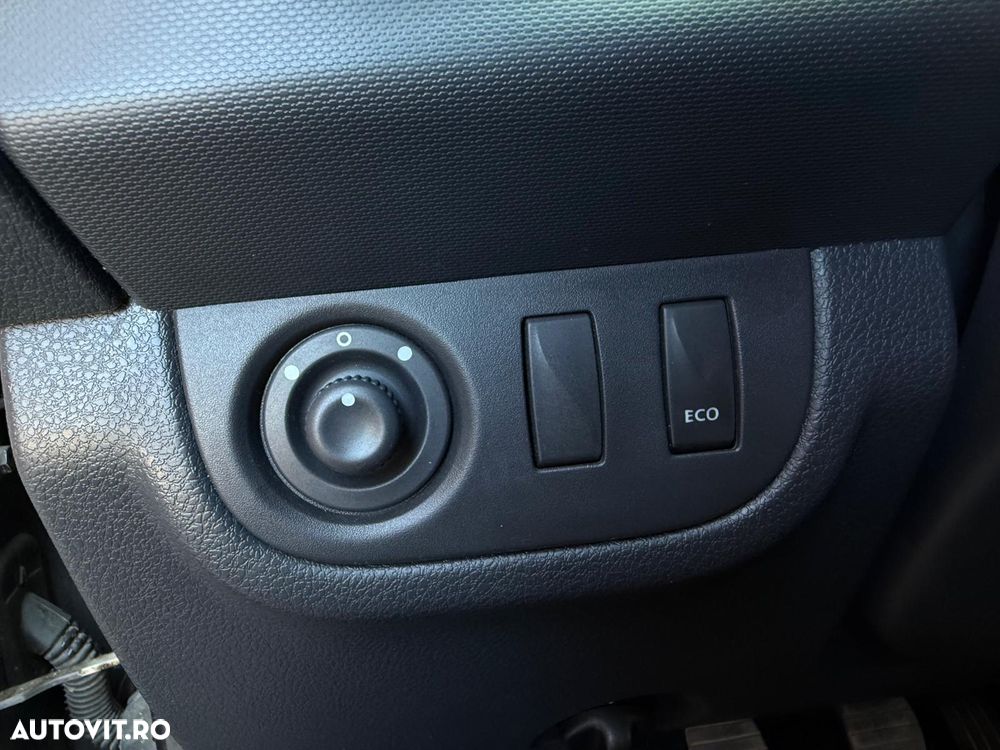 Dacia Sandero - 15