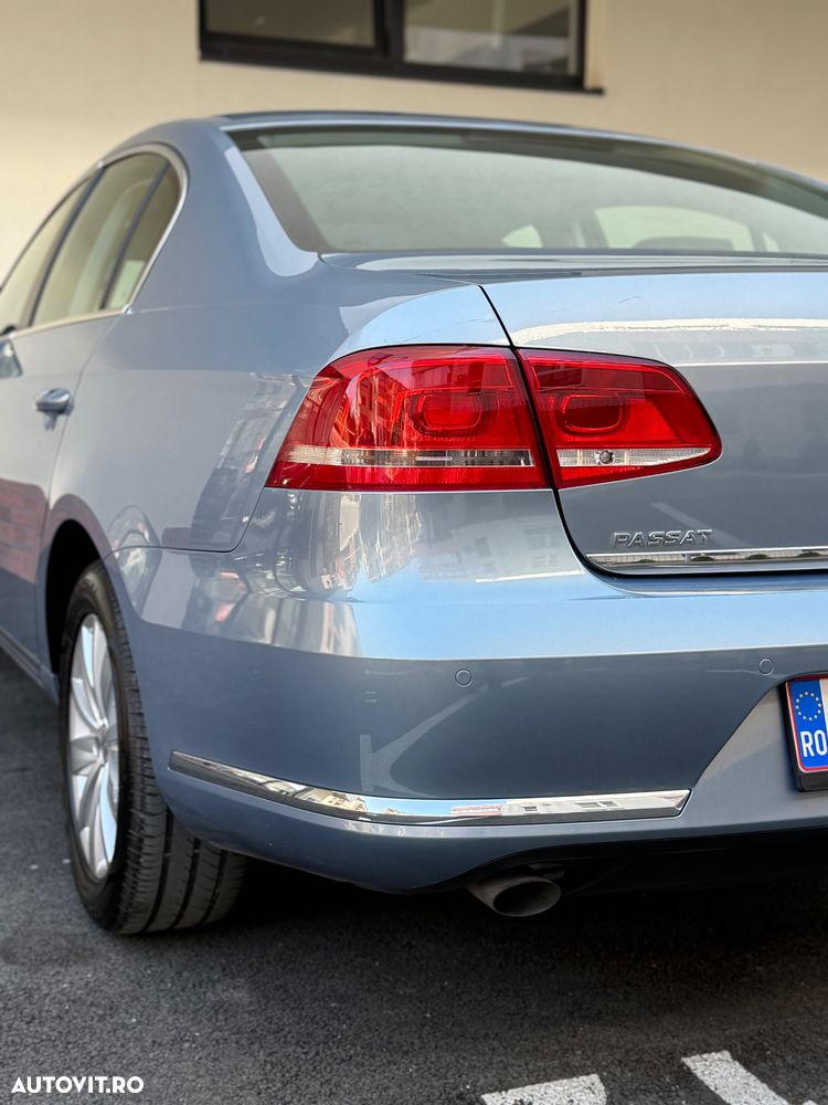 Volkswagen Passat 1.6 TDI BlueMotion Technology Comfortline - 6