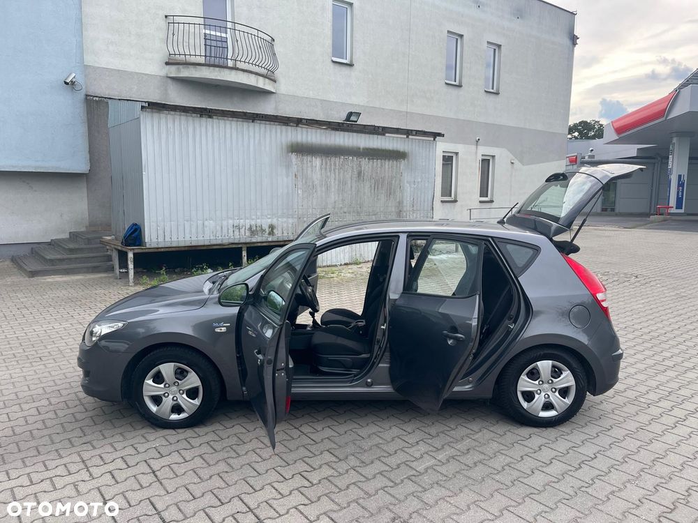 Hyundai i30 1.4 Classic - 16