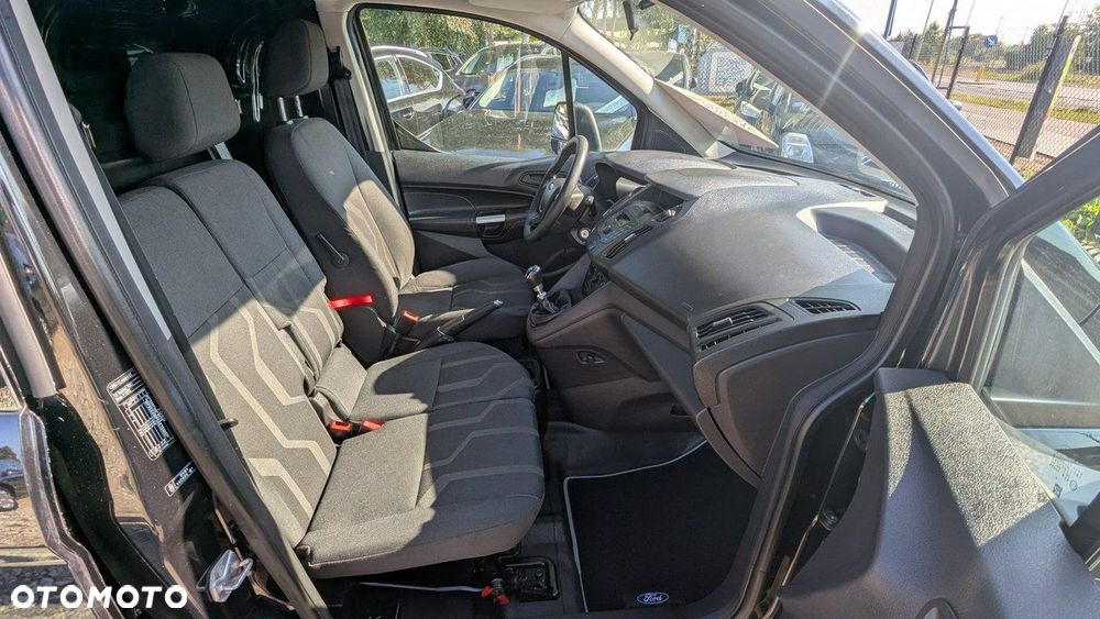 Ford Connect - 15