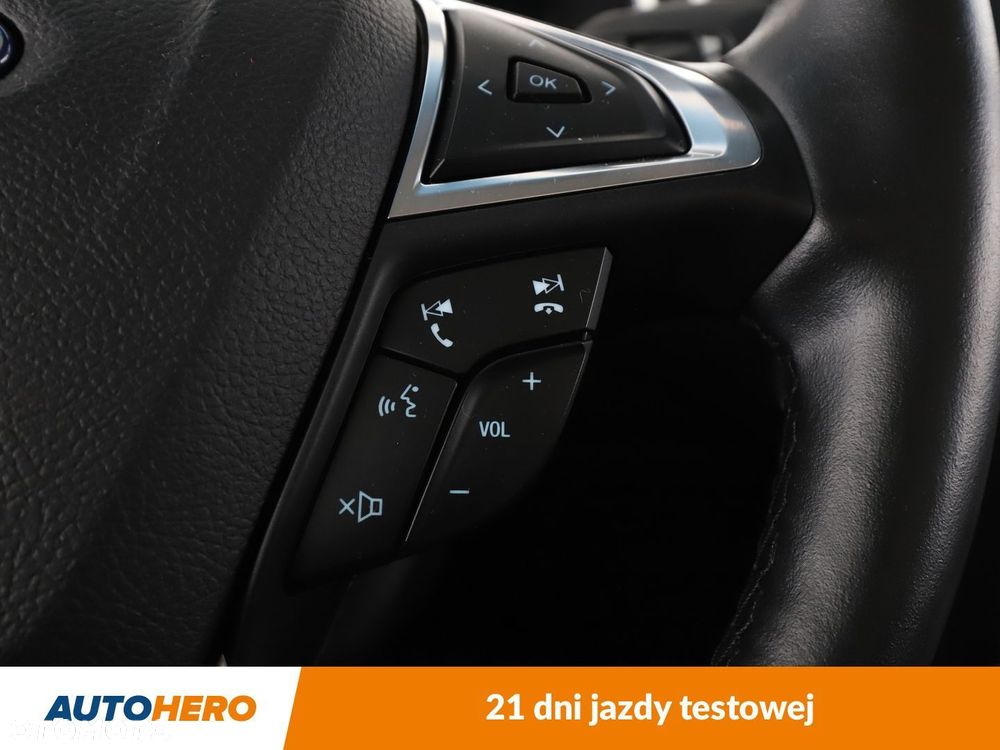 Ford Edge 2.0 TDCi Twin-Turbo 4WD Titanium - 28