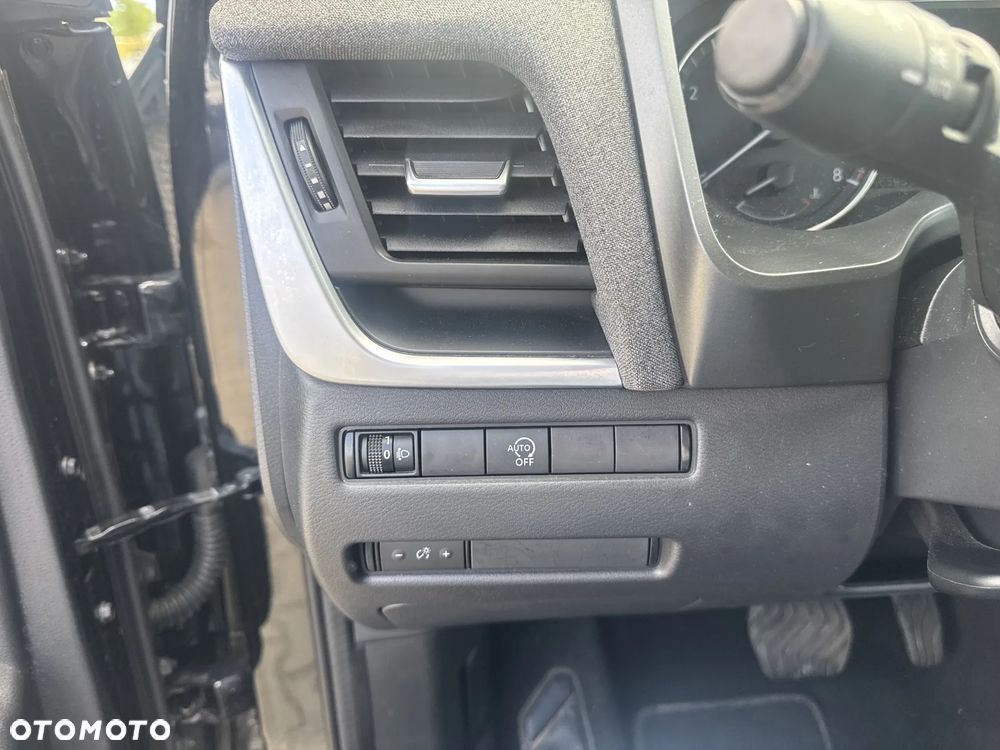 Nissan Qashqai 1.3 DIG-T MHEV Acenta Xtronic - 29