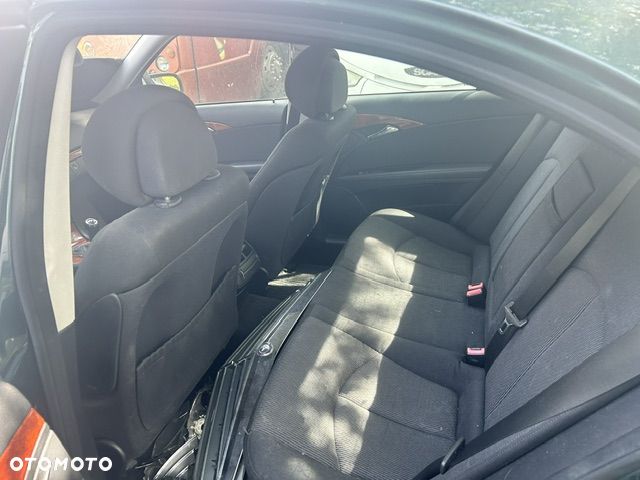 Mercedes-Benz Klasa E 220 CDI Automatik Elegance - 4