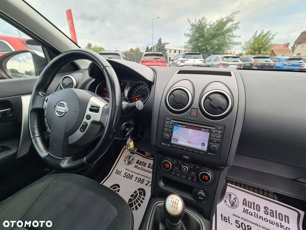 Nissan Qashqai 1.6 DCi 4x4 Tekna - 23