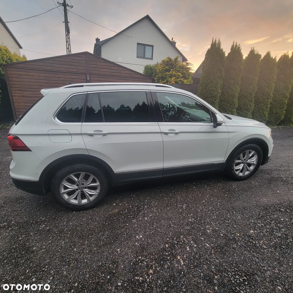 Volkswagen Tiguan - 8