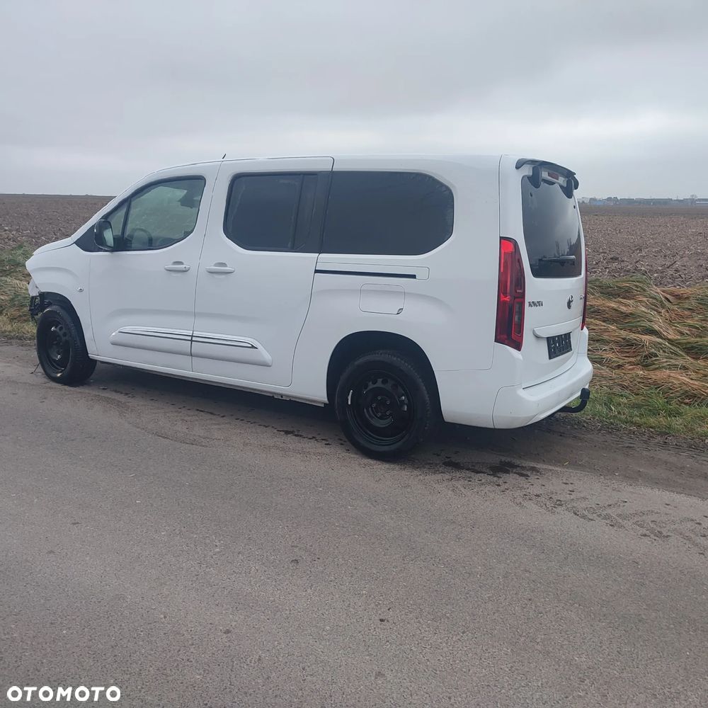 Toyota Proace City - 3