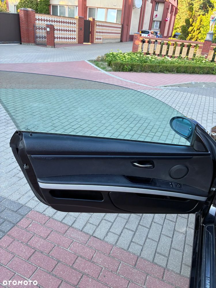 BMW Seria 3 325i - 13