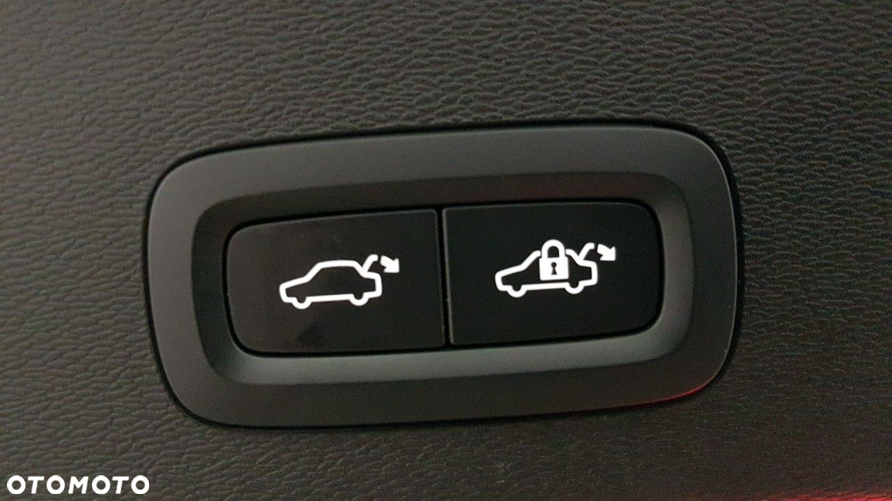 Volvo C40 P6 Recharge Plus - 30