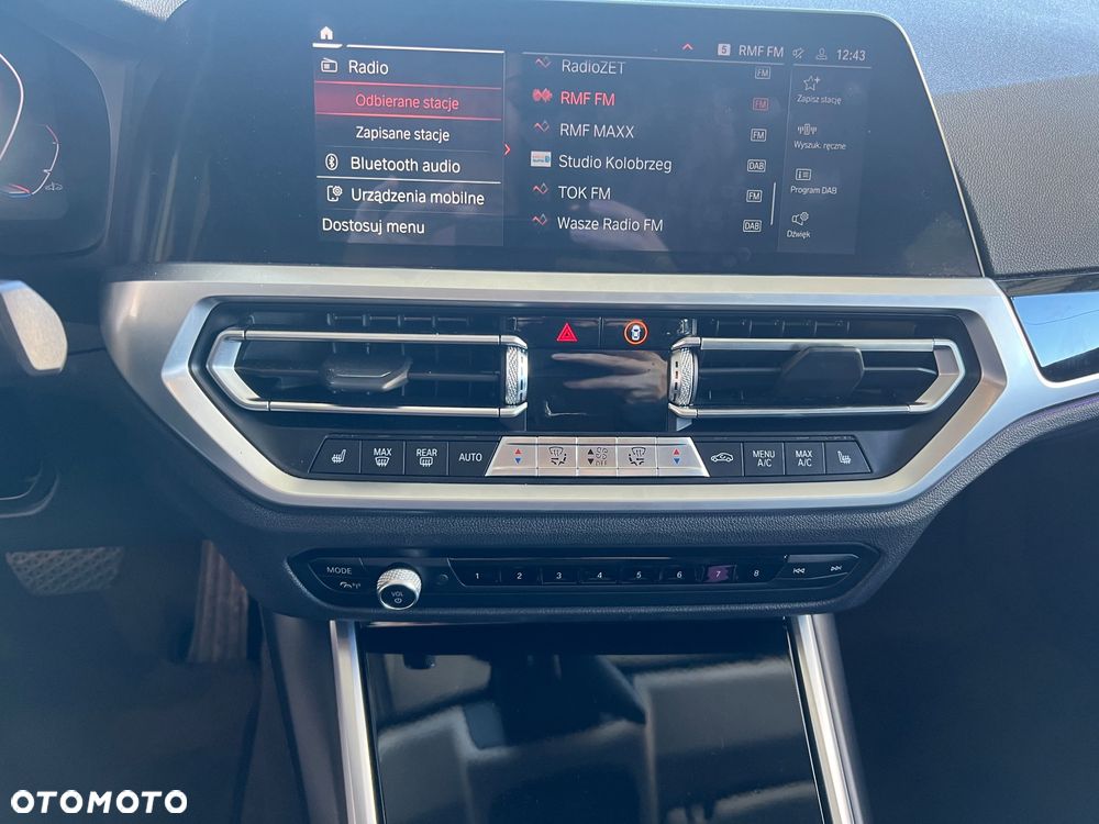 BMW Seria 3 320d xDrive Sport Line - 21