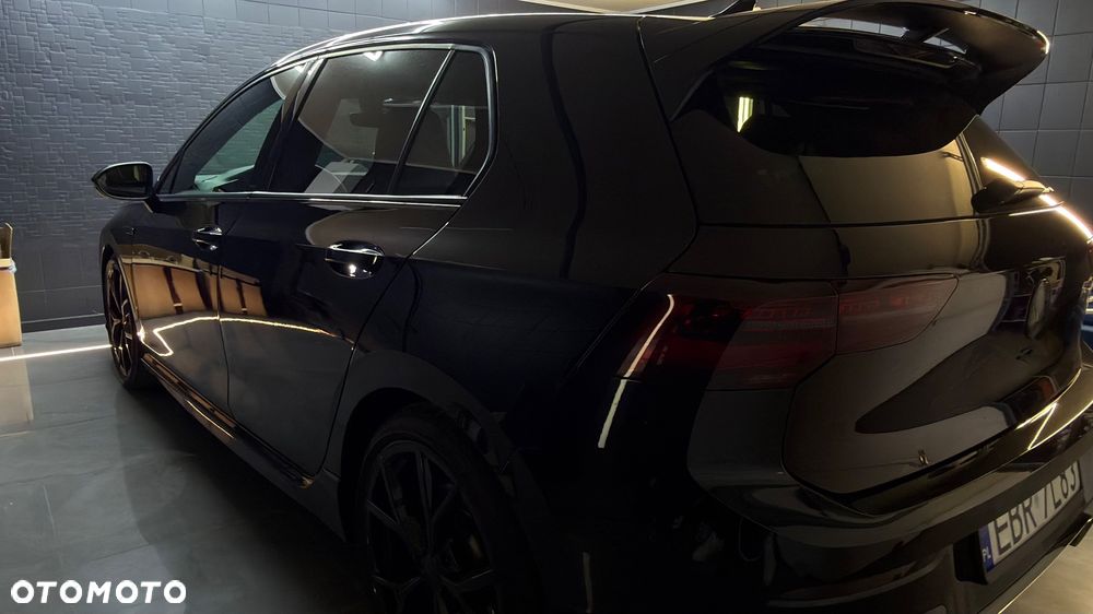 Volkswagen Golf - 28