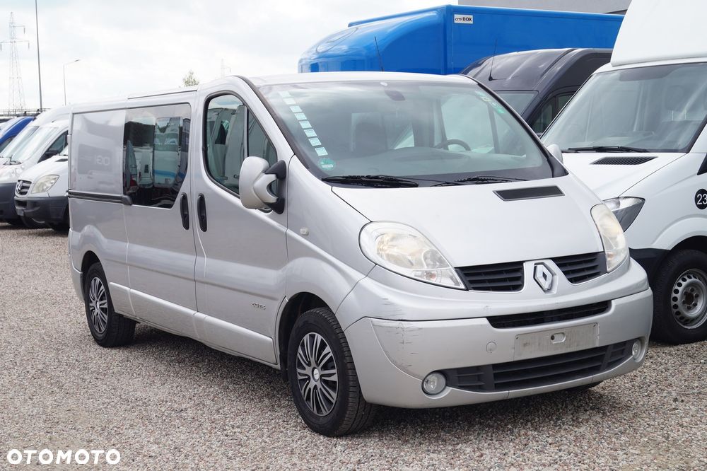 Renault Trafic - 10