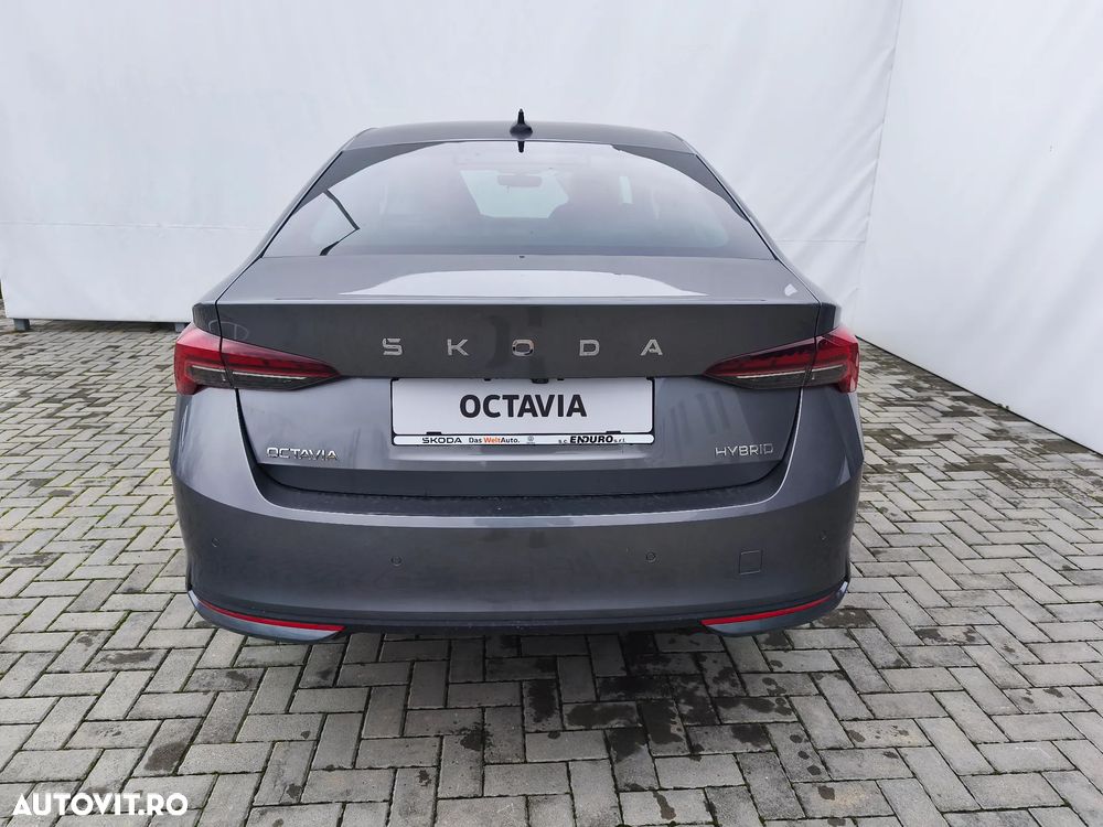 Skoda Octavia 1.5 TSI 115 CP DSG MHEV Selection - 4