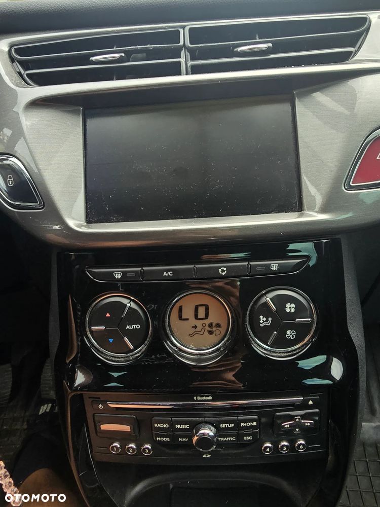 Citroën C3 VTi 120 Exclusive - 16