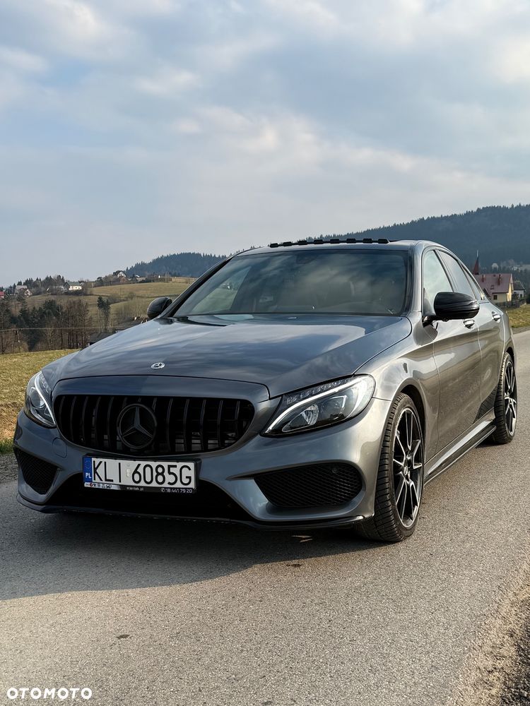 Mercedes-Benz Klasa C AMG 43 4-Matic - 4