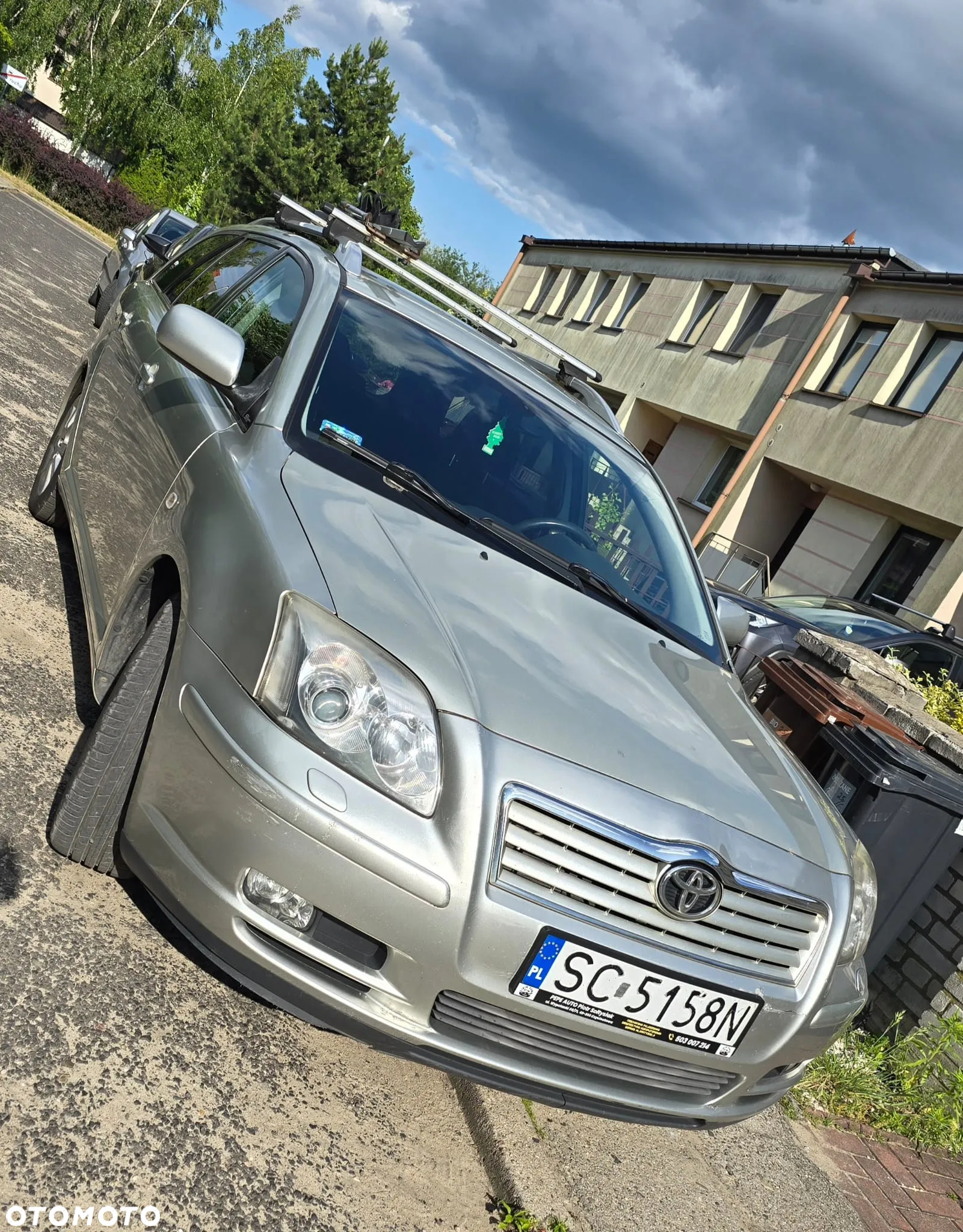 Toyota Avensis - 6