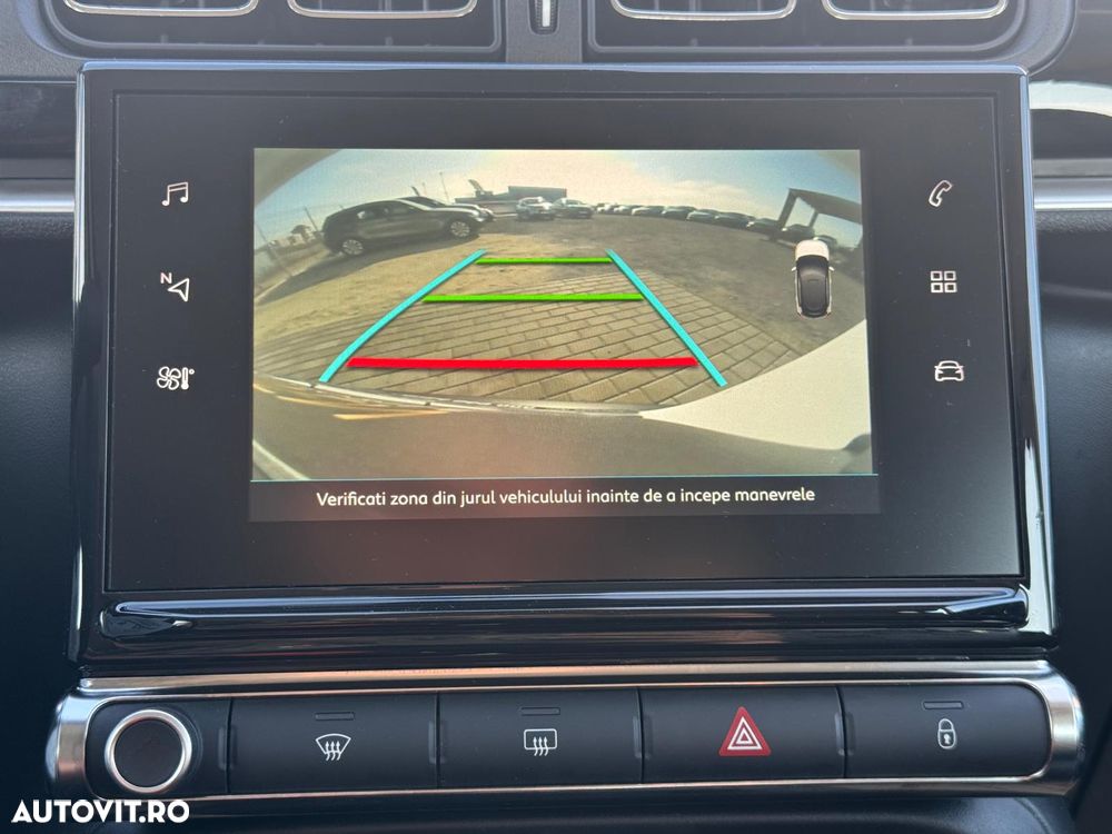 Citroën C3 1.2 PureTech S&S EAT6 Shine - 26