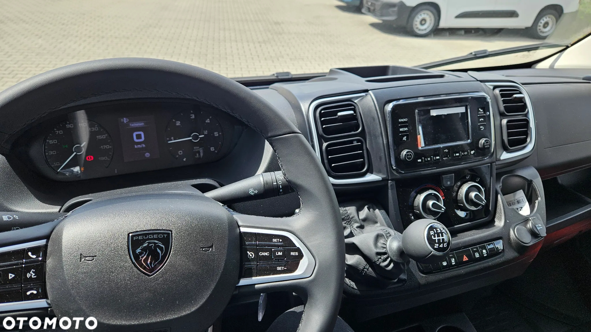 Peugeot BOXER - 11
