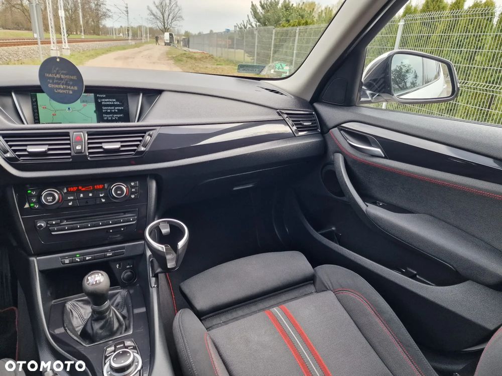 BMW X1 sDrive20d - 17