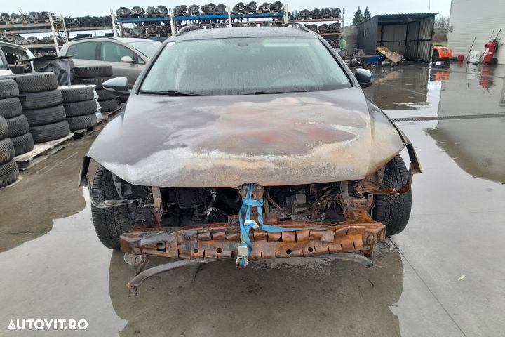 Motor fara anexe TIP MOTOR CFF TIP MOTOR CFF Volkswagen VW Passat B7 - 7