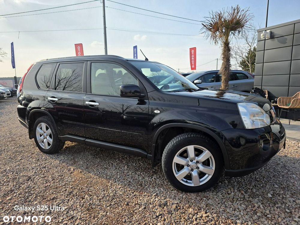 Nissan X-Trail 2.5 4x4 CVT-Automatik SE - 6