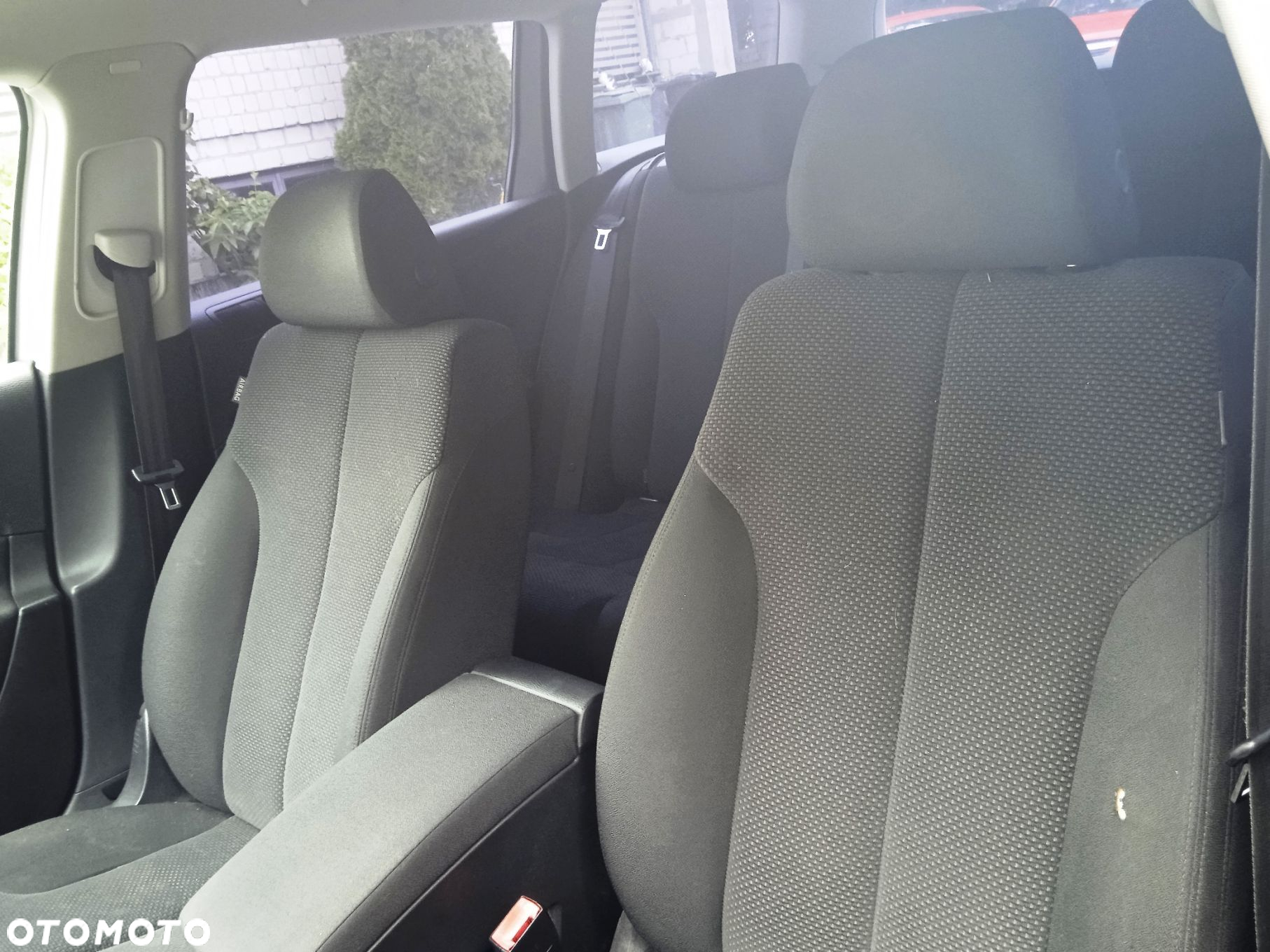 Na części VW Passat B6 kombi lakier LA7W silnik BMP skrzynia KDN - 15