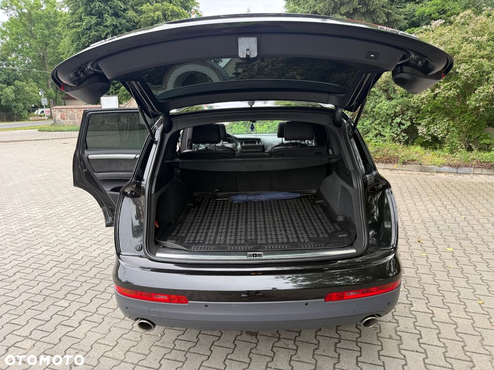 Audi Q7 - 30