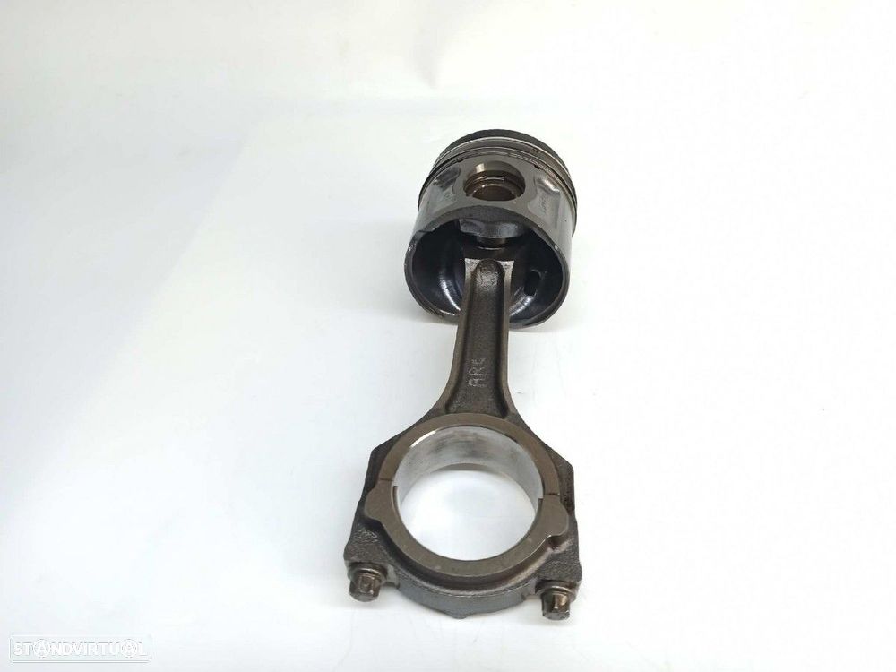 BIELA FORD TRANSIT CUSTOM KASTEN 270 L1 - 6