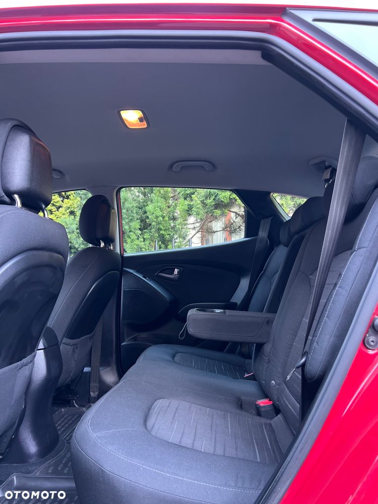 Hyundai ix35 1.6 2WD Fifa World Cup Edition - 23