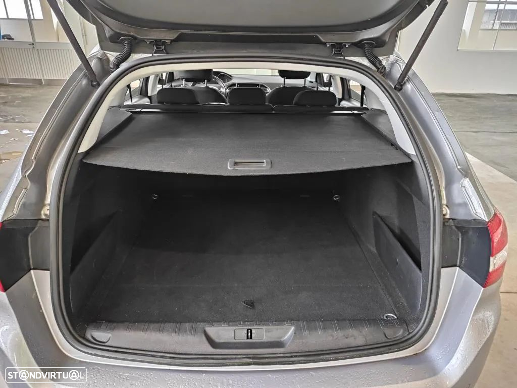 Peugeot 308 SW 1.5 BlueHDi Style J17 - 6