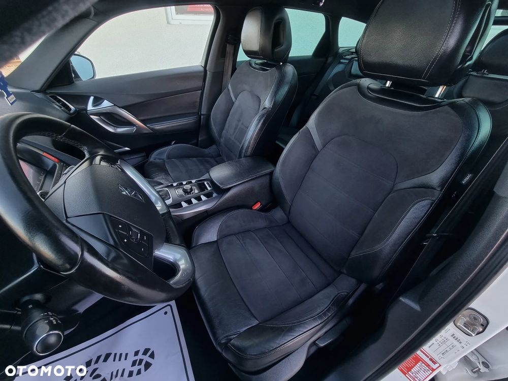 DS Automobiles DS 5 - 10