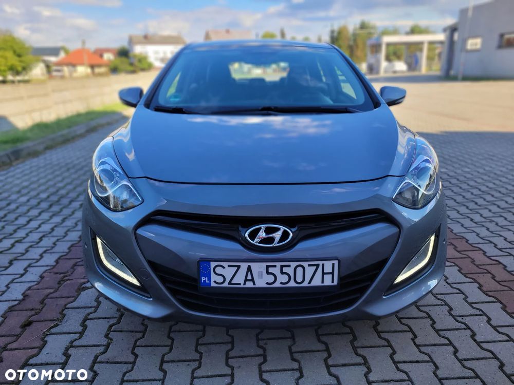 Hyundai i30 1.6 GDI DCT Premium - 31