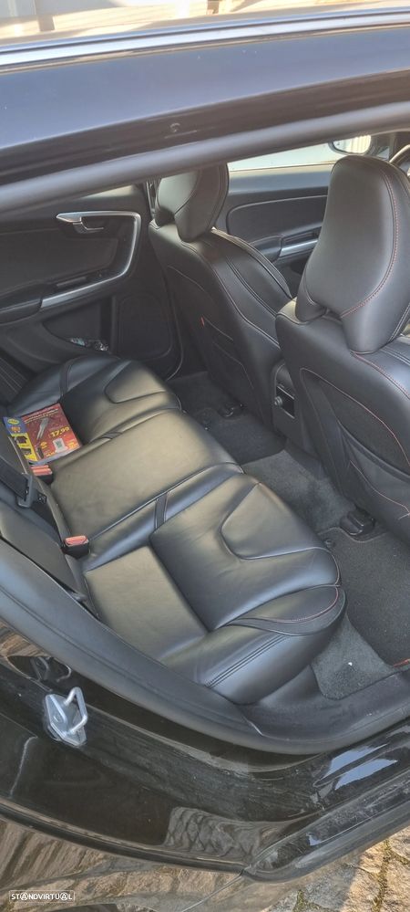 Volvo V60 2.0 D3 VOR - 7