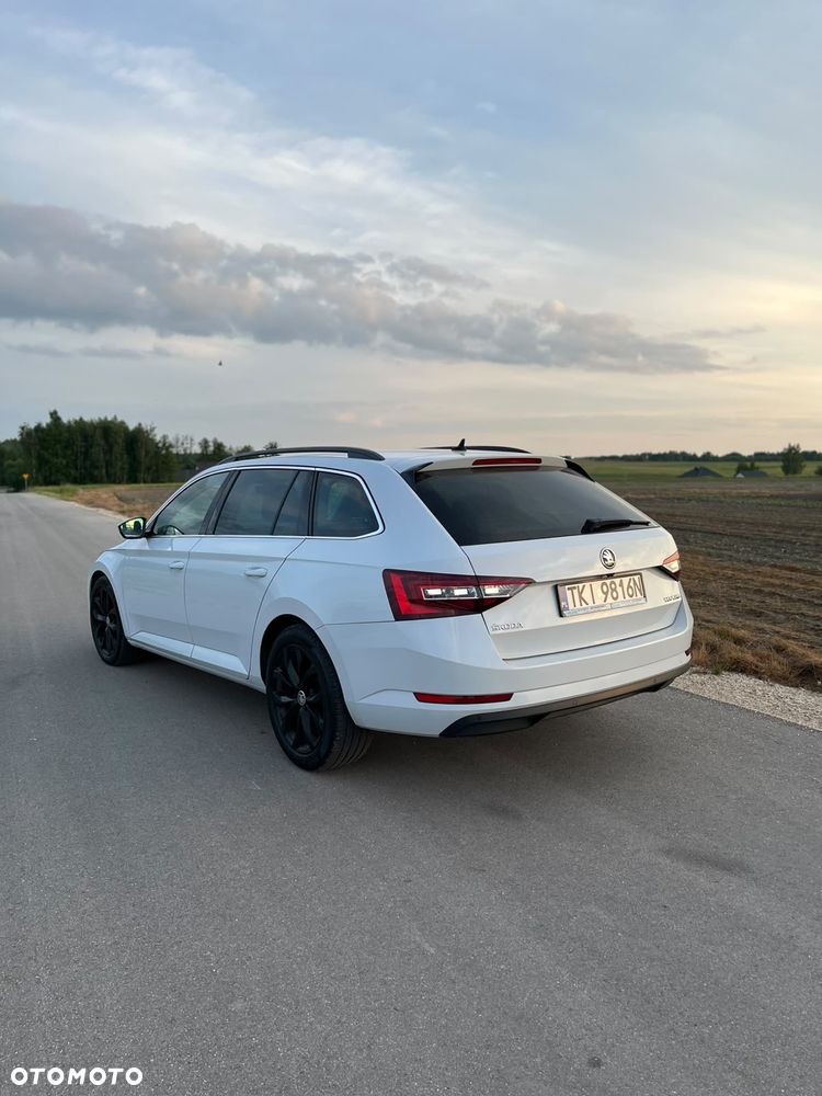 Skoda Superb 1.6 TDI DSG Active - 15