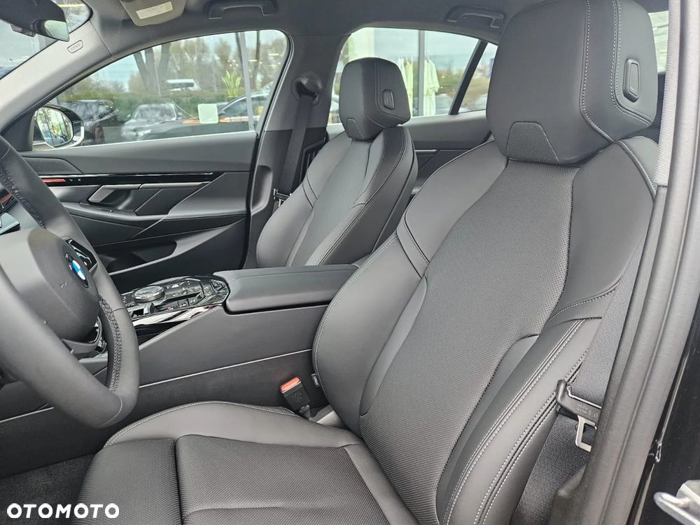 BMW Seria 5 520d xDrive - 19