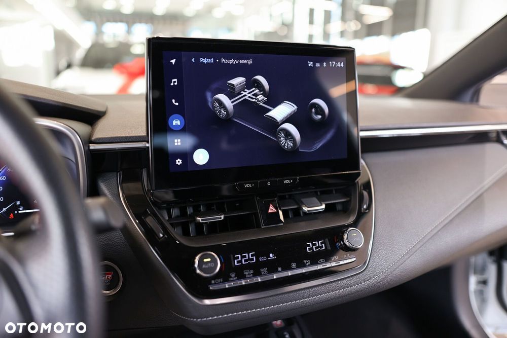 Toyota Corolla 2.0 Hybrid GR Sport Dynamic - 22