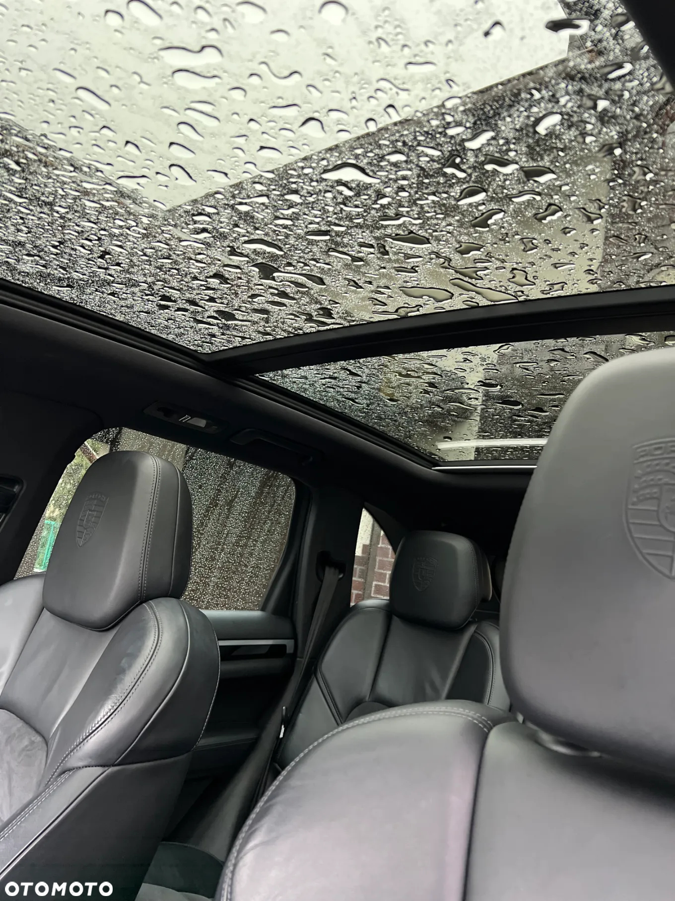 Porsche Cayenne Diesel Platinum Edition - 15