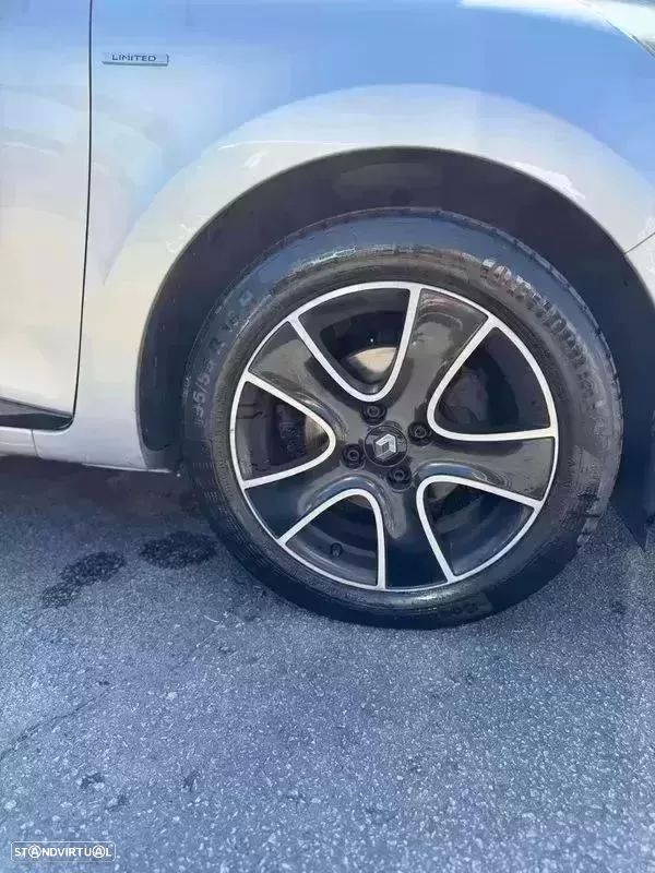 Renault Clio 0.9 TCe Limited - 15