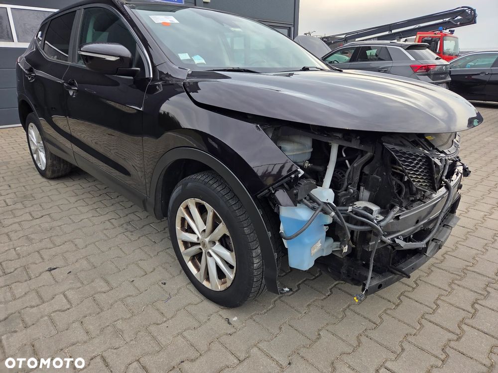 Nissan Qashqai 1.5 dCi DPF visia - 3