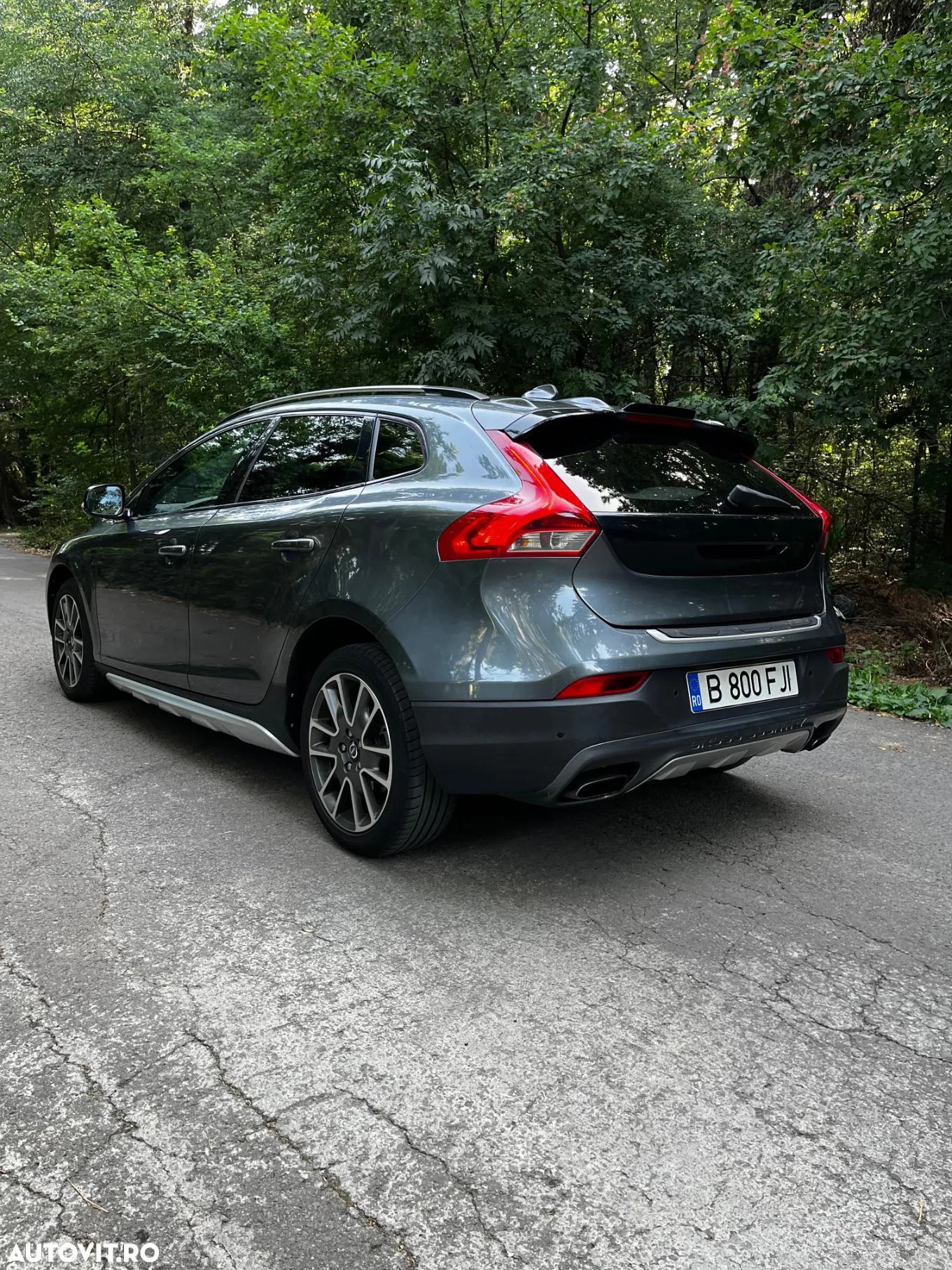 Volvo V40 Cross Country T5 AWD Geartronic Momentum - 17