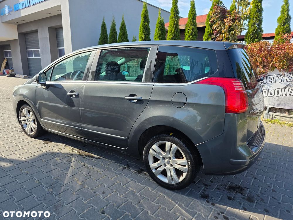 Peugeot 5008 1.6 HDi Premium - 21