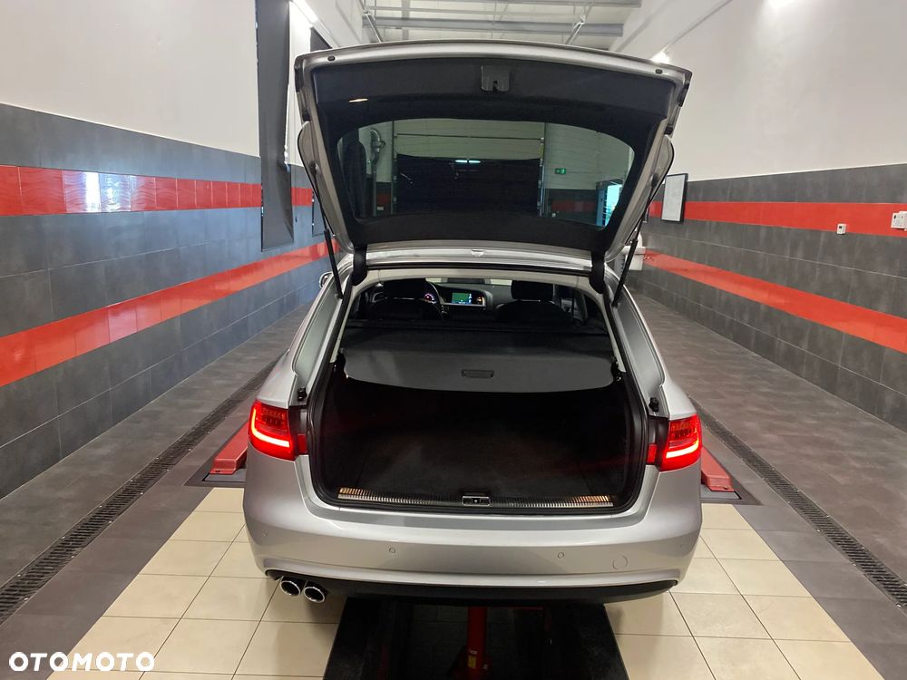Audi A4 Avant 2.0 TDI - 17