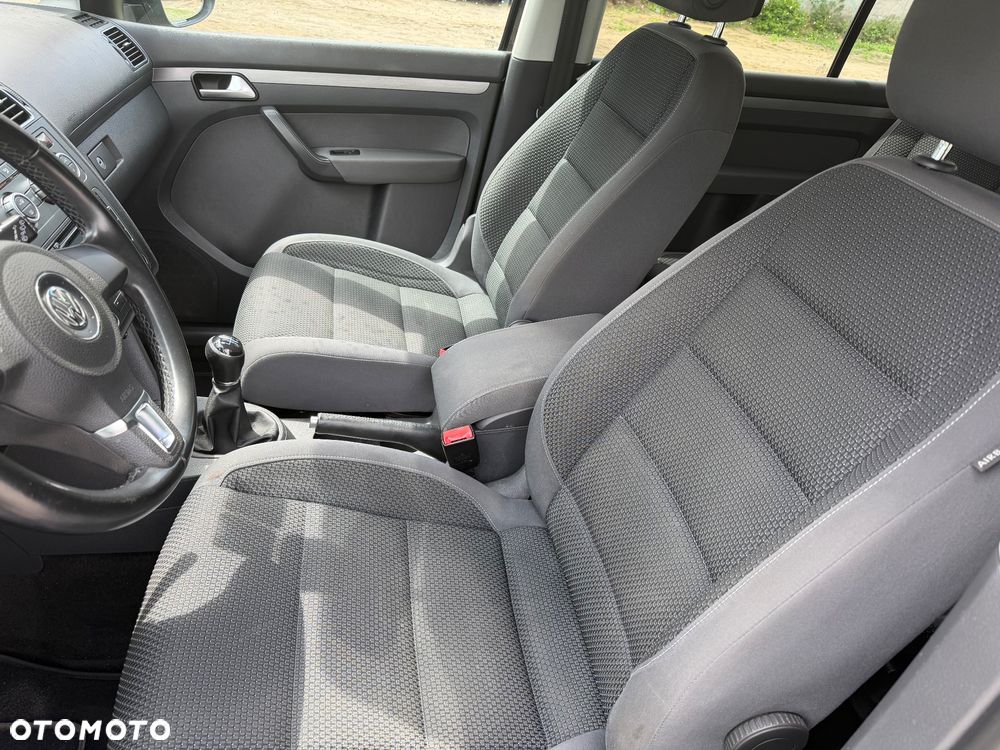Volkswagen Touran 1.6 TDI DPF BlueMot Comfortline - 34