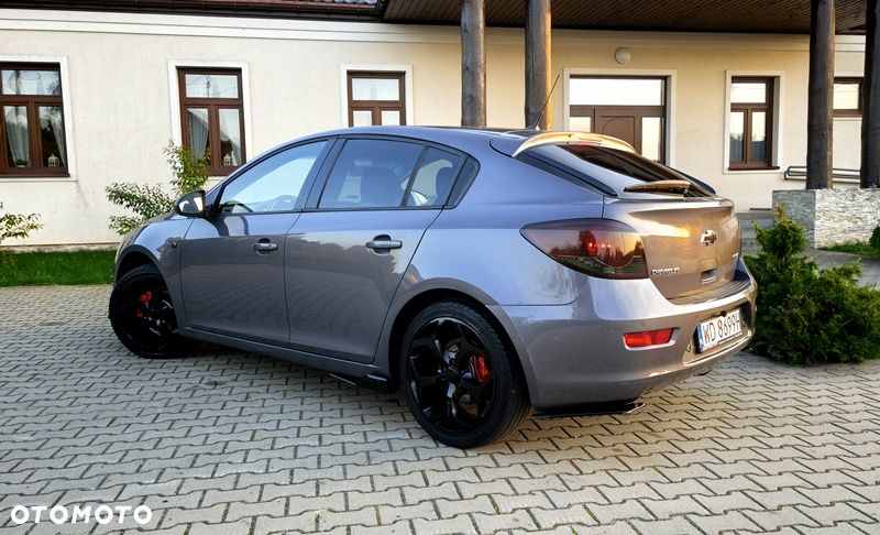 Chevrolet Cruze - 20