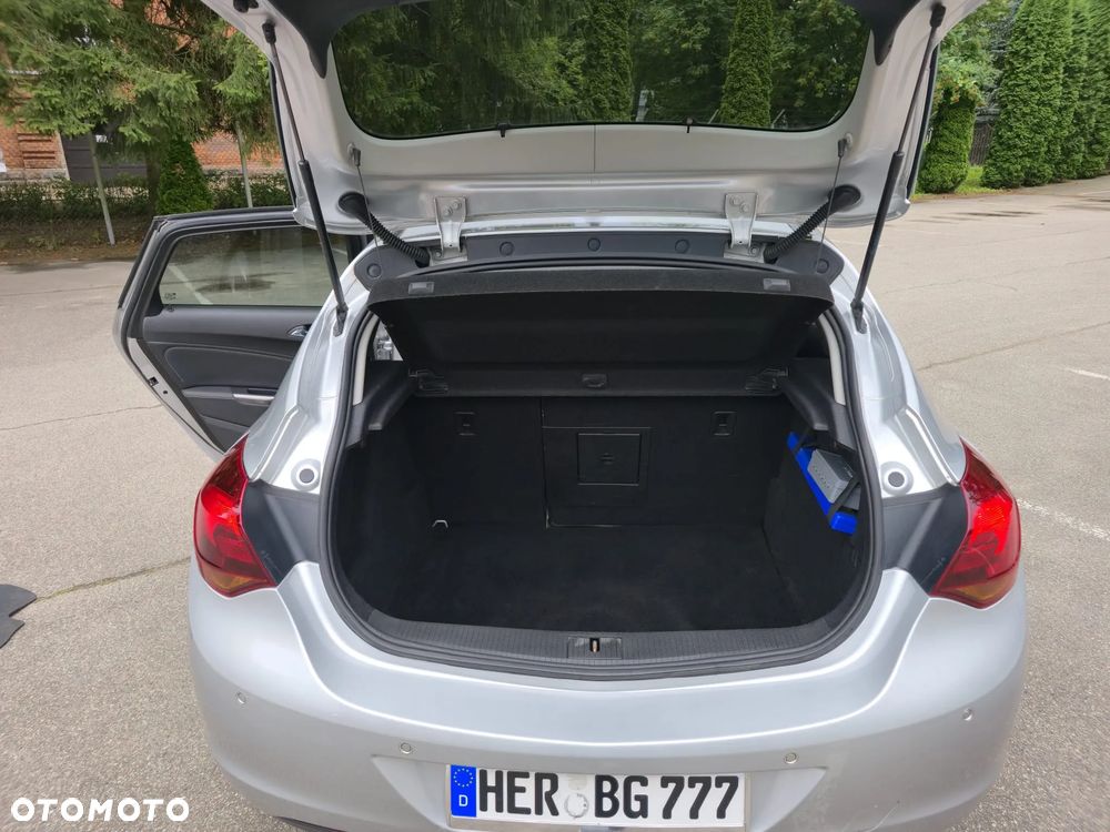 Opel Astra - 14