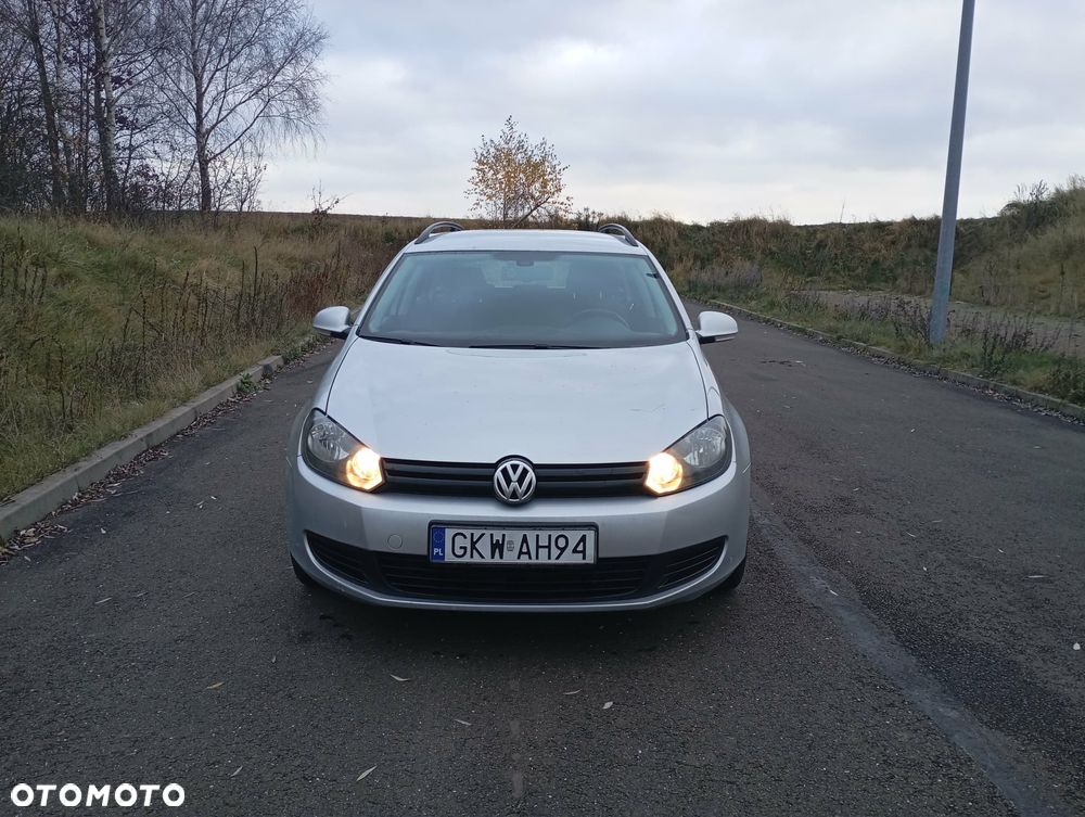 Volkswagen Golf - 2