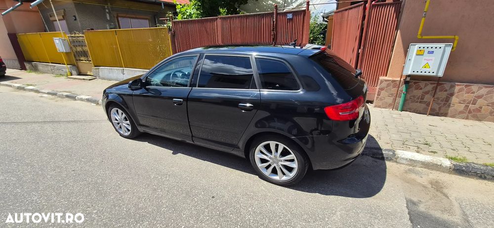 Audi A3 Sportback 2.0 TDI S-tronic Attraction - 6