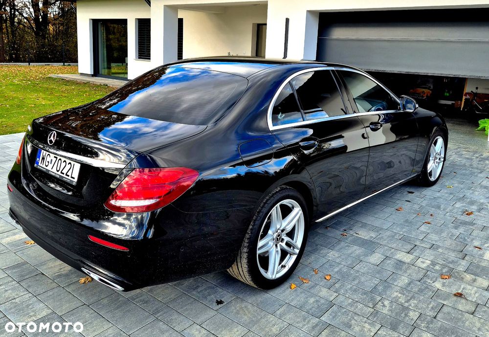 Mercedes-Benz Klasa E - 9