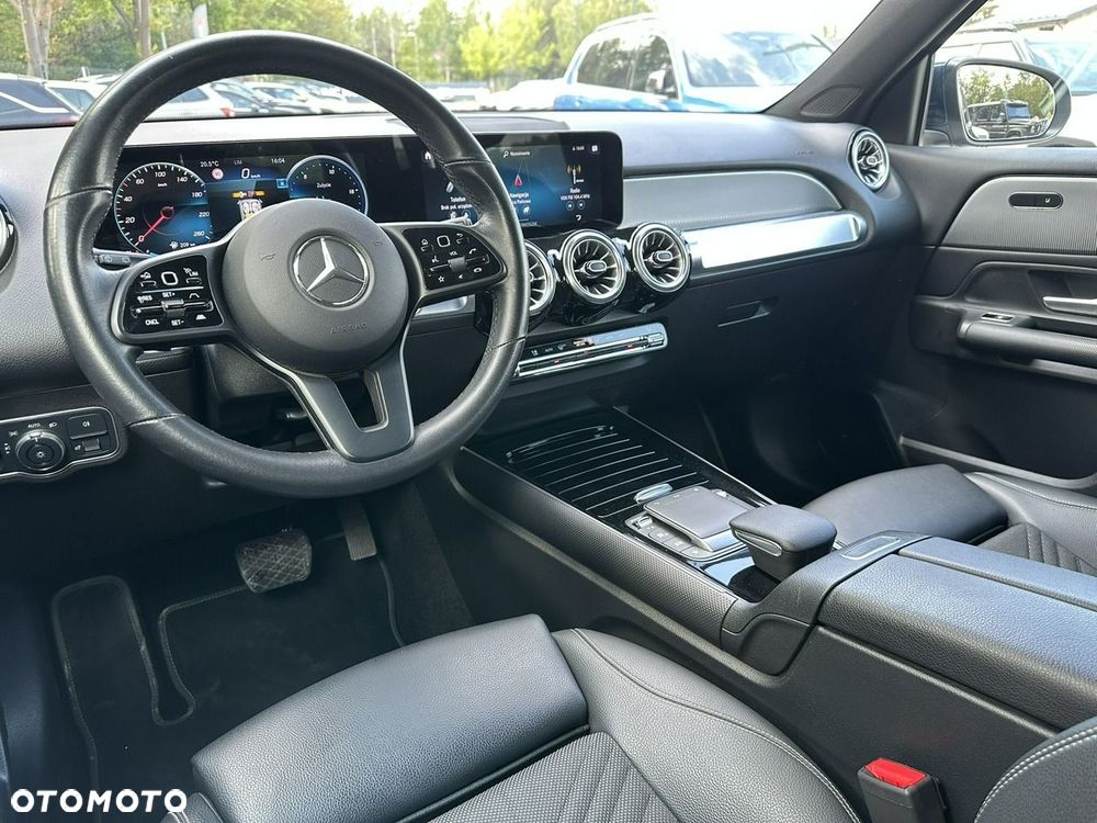 Mercedes-Benz GLB 200 7G-DCT - 28