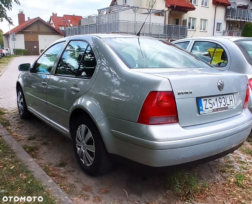 Volkswagen Bora 2.0 - 5