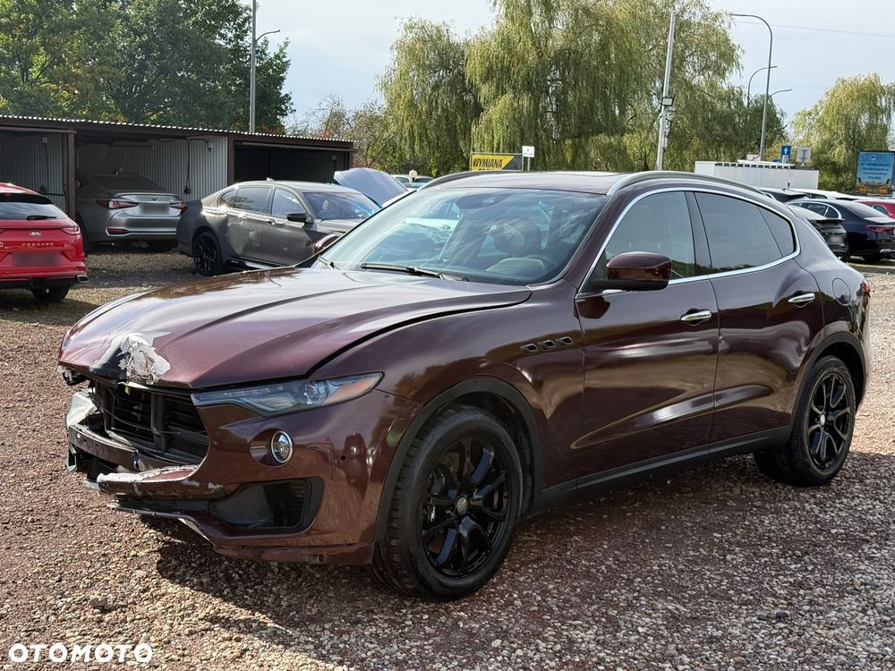 Maserati Levante 2017 photo 3